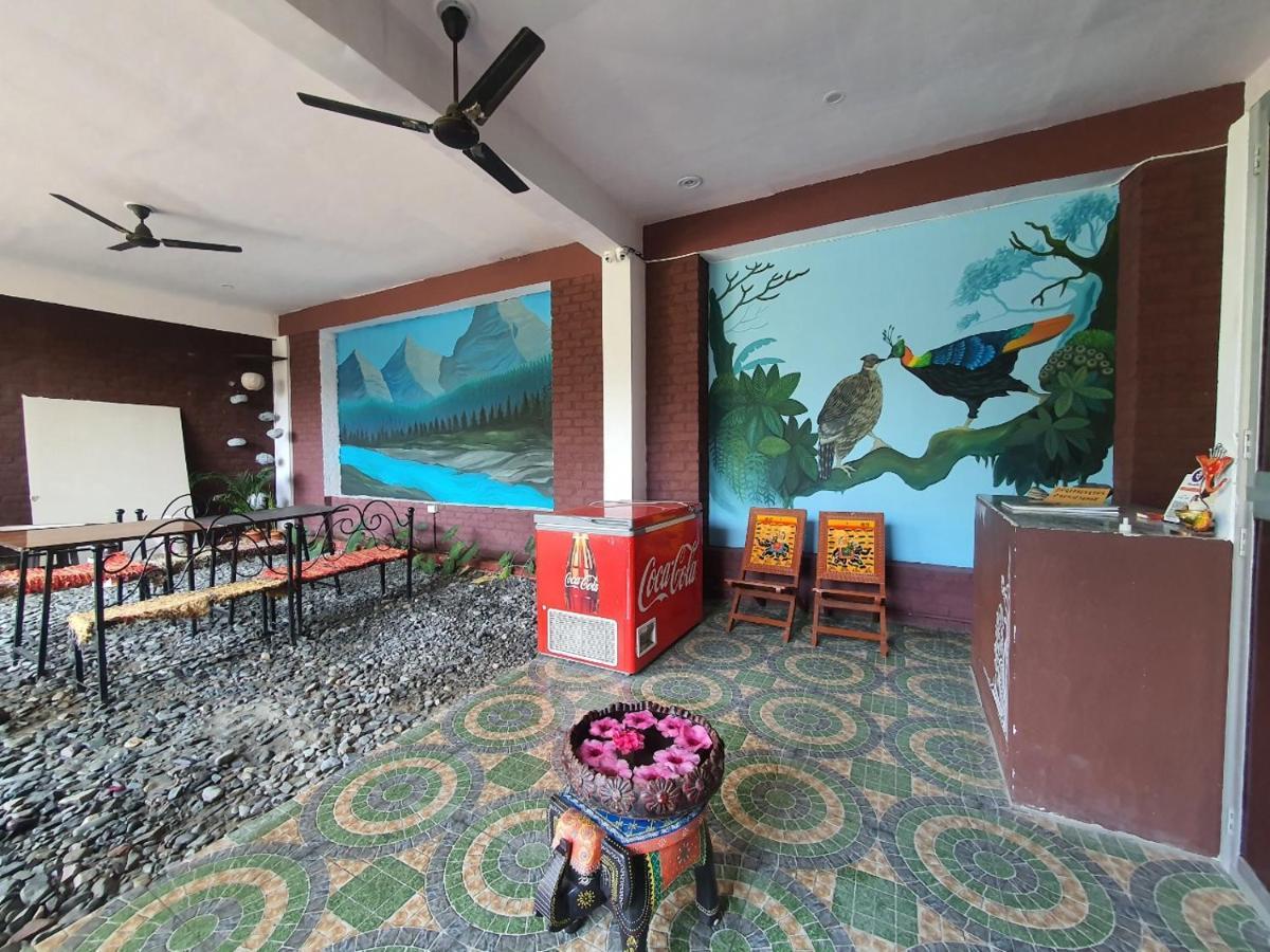 Utsav Riverbank Homestay Haldwāni Exterior foto