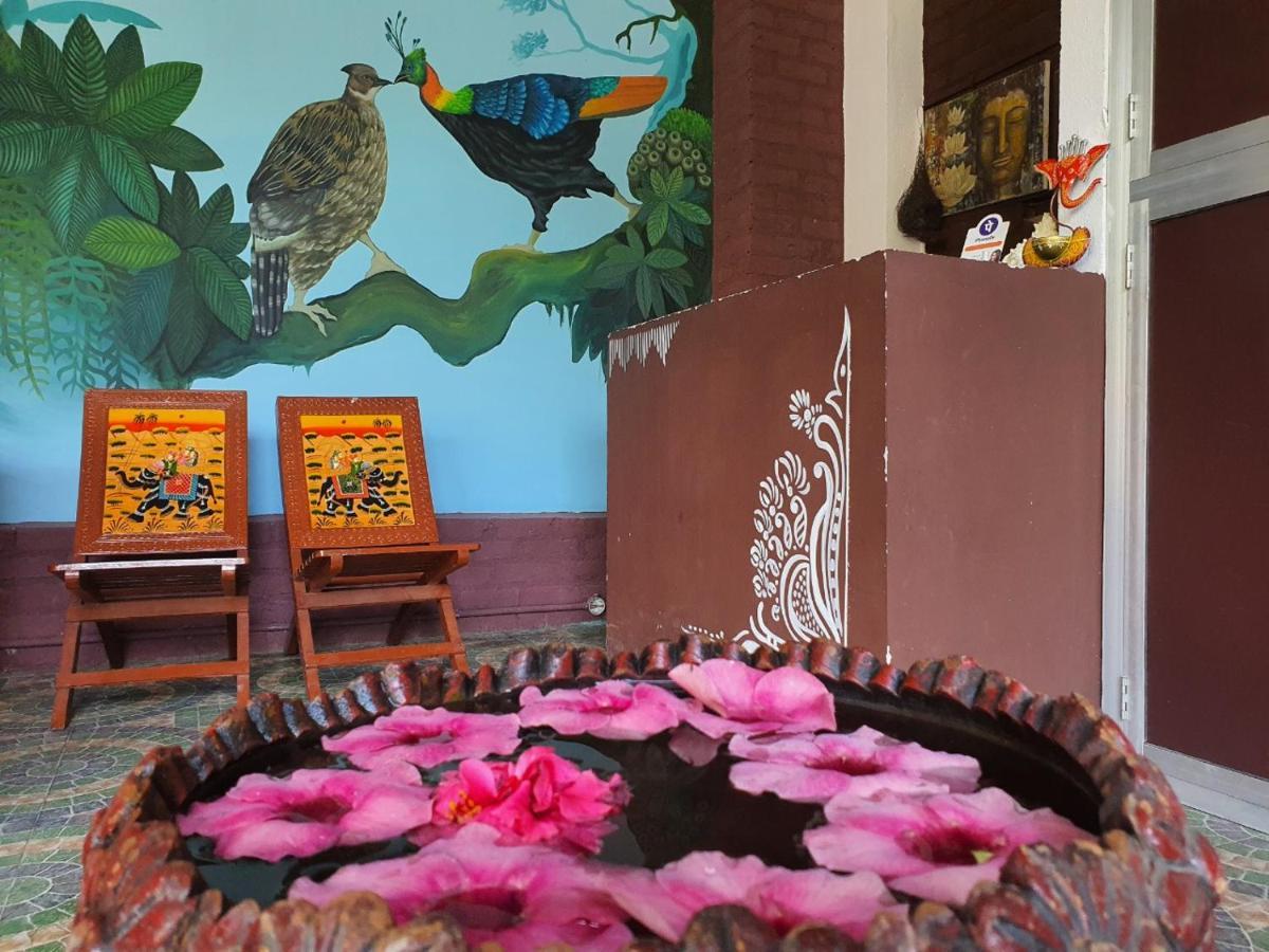 Utsav Riverbank Homestay Haldwāni Exterior foto
