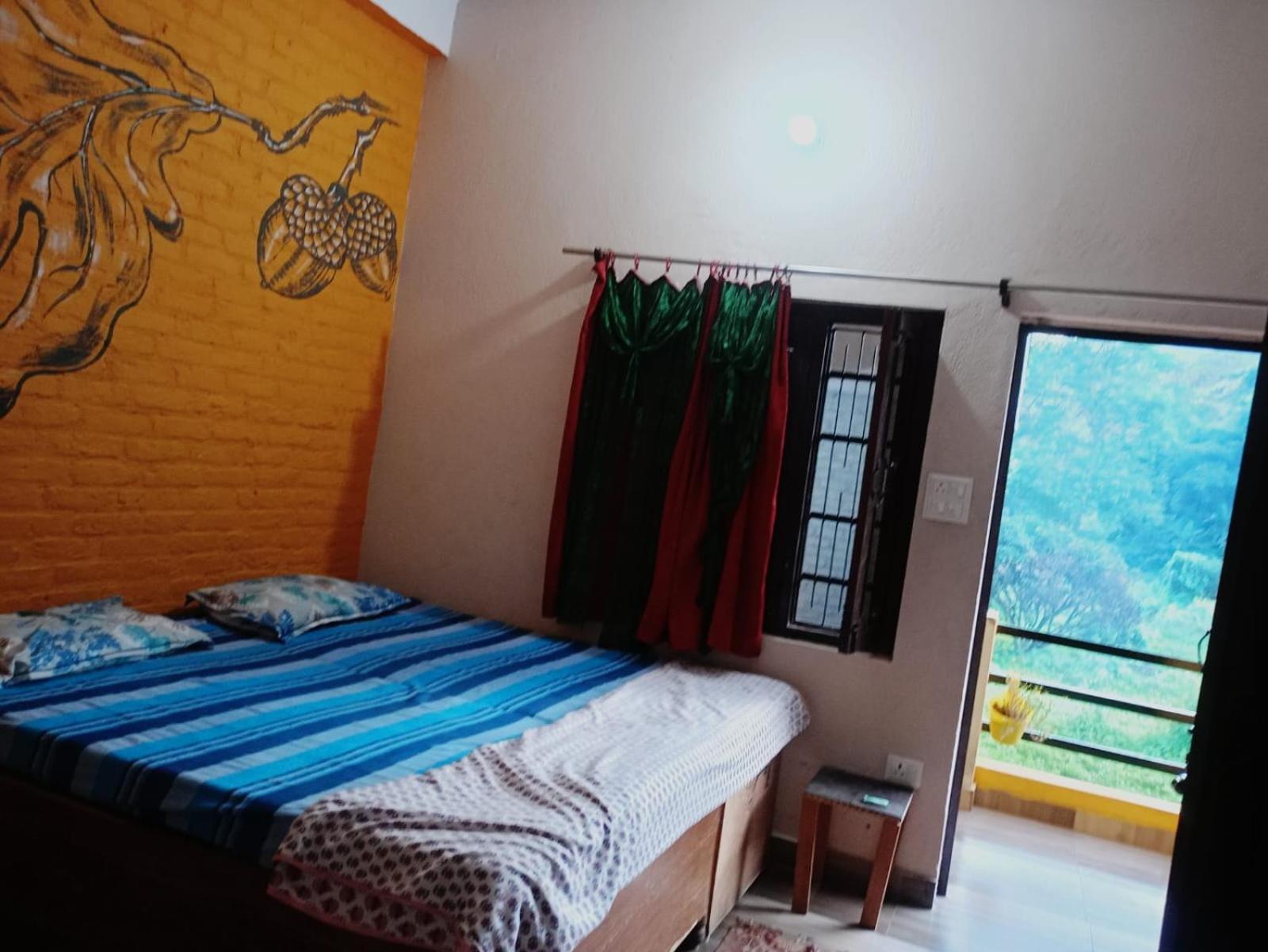 Utsav Riverbank Homestay Haldwāni Exterior foto
