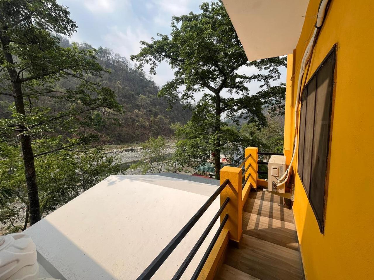 Utsav Riverbank Homestay Haldwāni Exterior foto